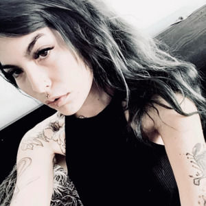 Meet your Posher, Raven